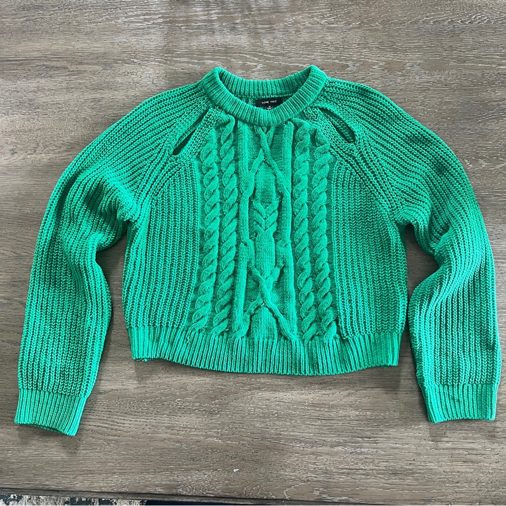Love Tree Emerald Cable Knit Shoulder Cutout Sweater size Medium